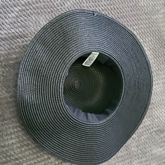 Wide Brim Sun Hat NWT - Picture 2 of 4